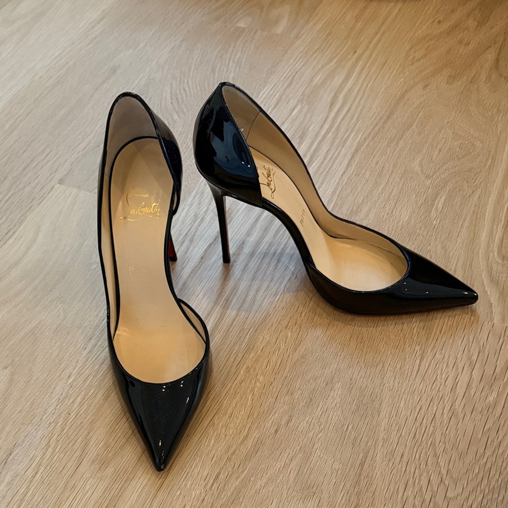 Christian louboutin Black Patent Leather Pump